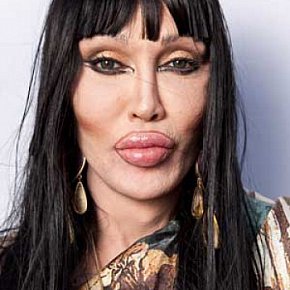 WE NEED TO TALK ABOUT . . . PETE BURNS (2014): What's on the a-gender?