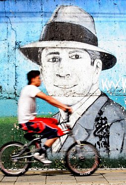 CARLOS GARDEL: The voice of Argentina